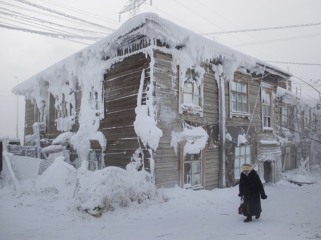  Мөсөн өвөлтэй хот Сибирийн Якутскт