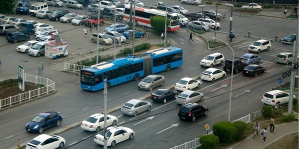 АМРАЛТЫН ӨДРҮҮДЭД АВТОМАШИНЫ УЛСЫН ДУГААРЫН ТЭГШ, СОНДГОЙГООР ЗОРЧИНО